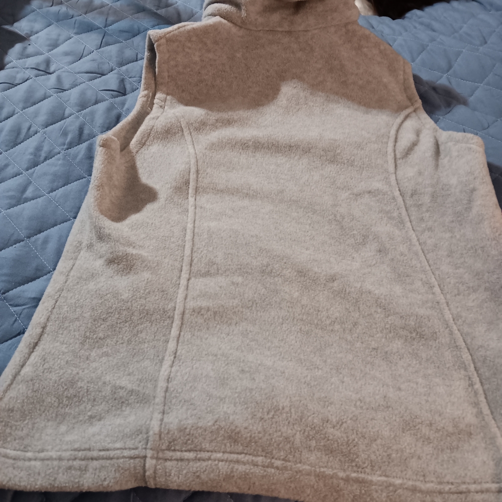 Columbia Gray Fleece Women's Vest - Picture 5 of 5